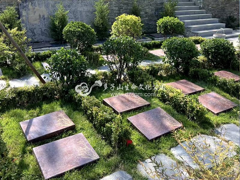 多子山公墓两代墓 多子山公墓两代墓